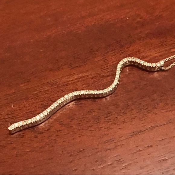 14K White Gold Diamond Necklace - Picture 1 of 10